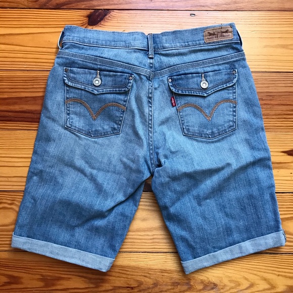 Levi’s Jeans Cropped Denim Capris Shorts, EUC, 4 - Picture 10 of 11